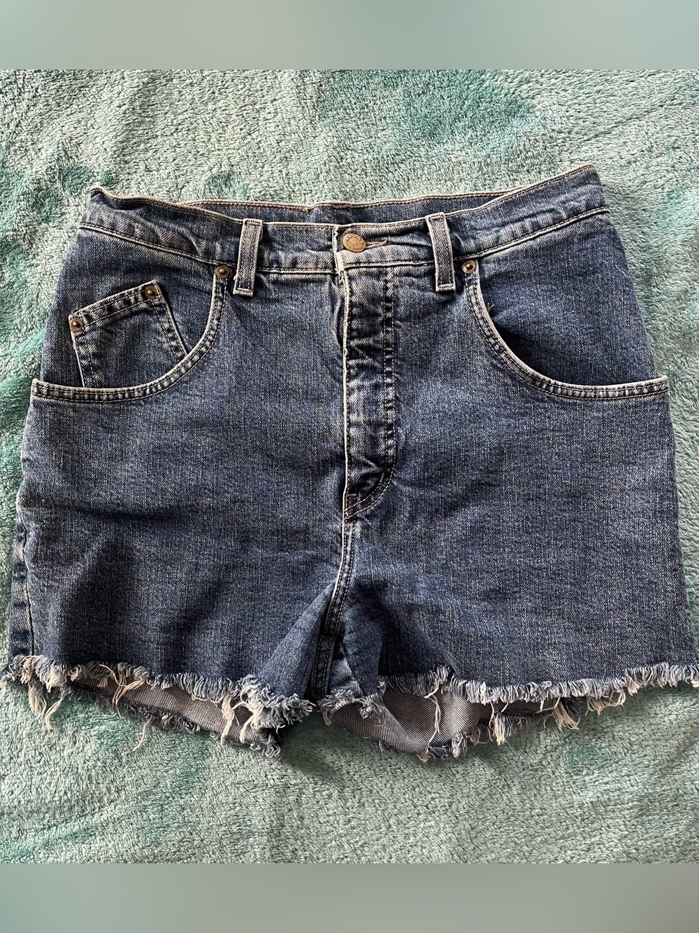 Classic High-Waist Denim Cutoff Shorts - Blue - JD